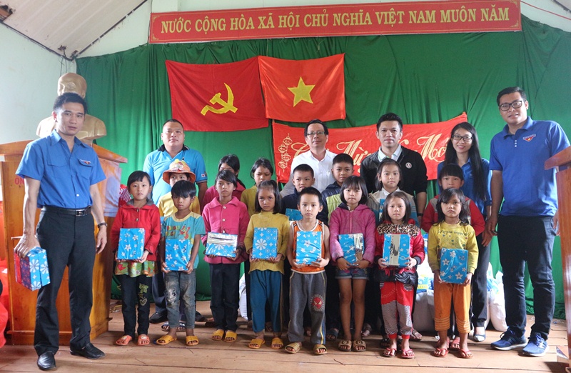 Kết quả nổi bật trong công tác tổ chức các phong trào hành động cách mạng của Chi đoàn thanh niên Văn phòng HĐND và UBND tỉnh